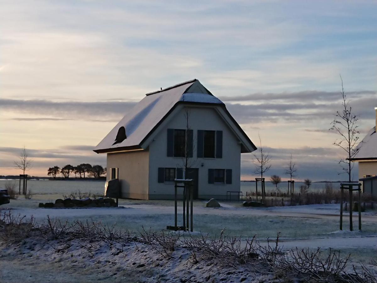 Вилла Reetdachhaeuser Am Bakenberg Дранске Экстерьер фото